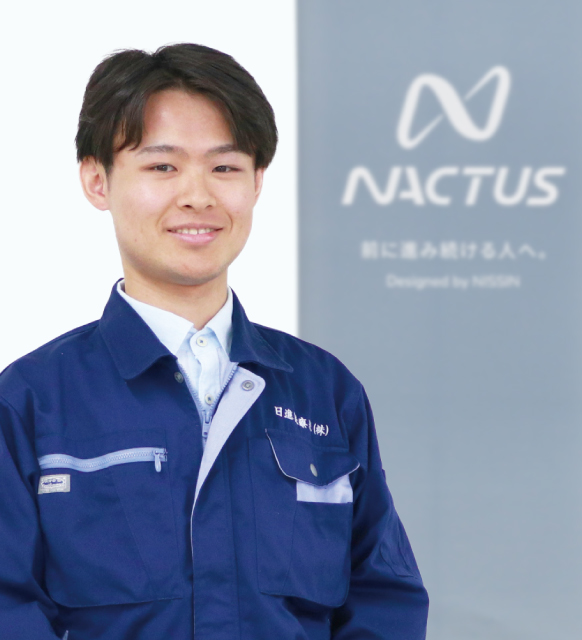先輩社員02